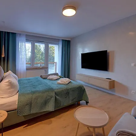 Pod Reglami Lesny- Trevilles Apartman *